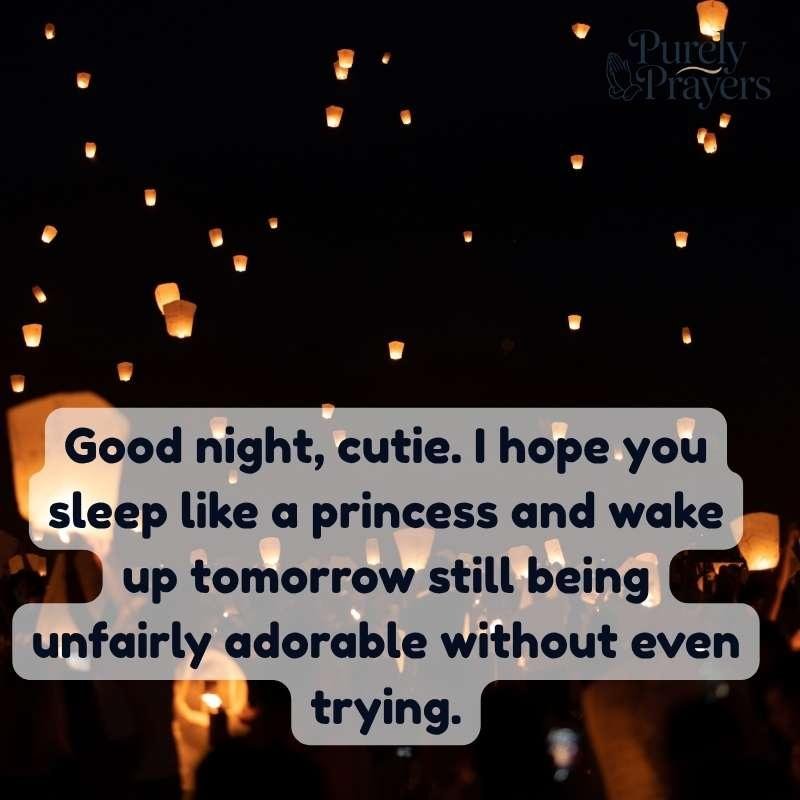 Cute bedtime texts that make her smile
